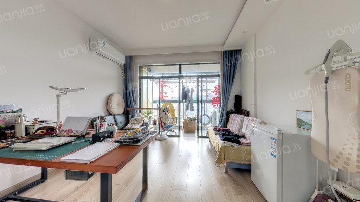 颐园世家二手房实景图