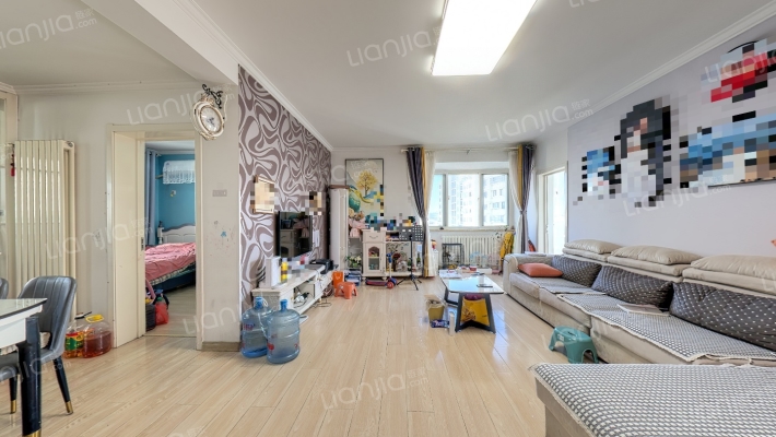 新侨花园二手房实景图