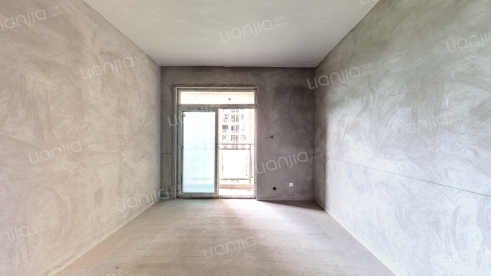 云飞九龙香山二手房实景图