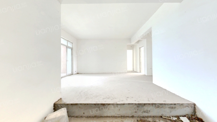 浩立碧海湾二手房实景图