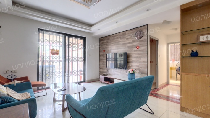 威廉城邦二手房实景图