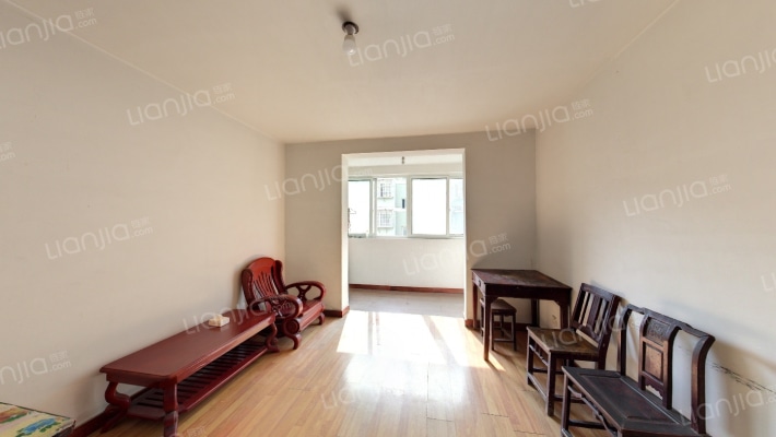 逸翠园翠竹苑二手房实景图