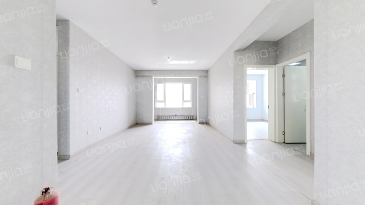 中建长清湖润园二手房实景图