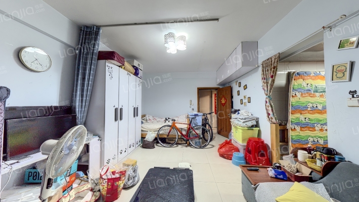 霞晖花园二手房实景图