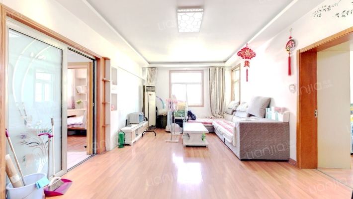 尧建新村二手房实景图