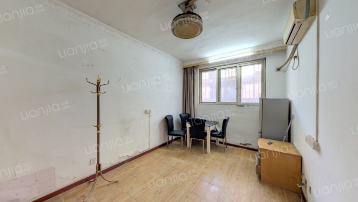 通阁小区二手房实景图