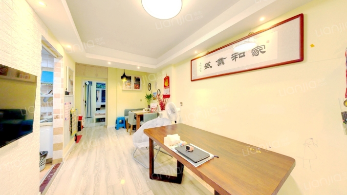 卧湖新苑二手房实景图