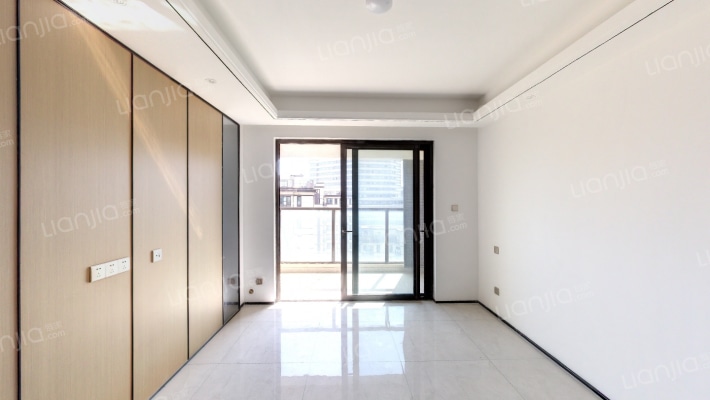 中海凤熙名邸二手房实景图