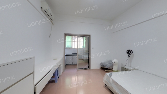 承泰花园二手房实景图