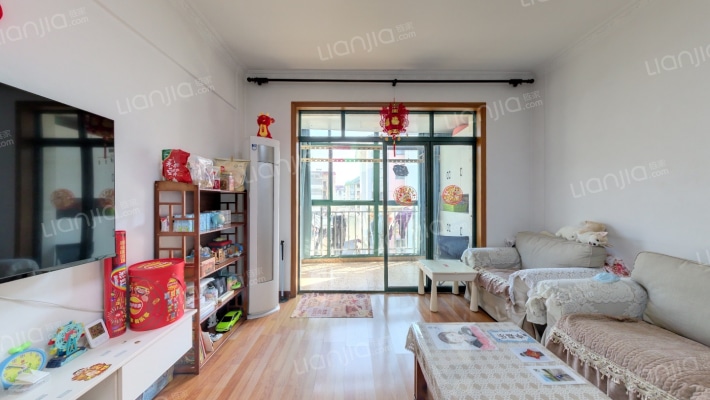 汇景新苑东苑二手房实景图