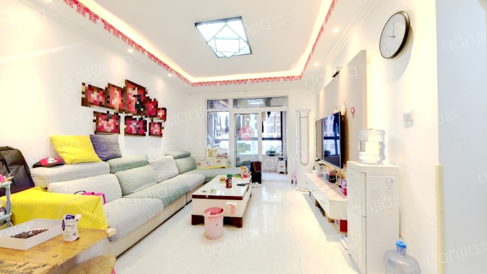 东润朗郡二手房实景图