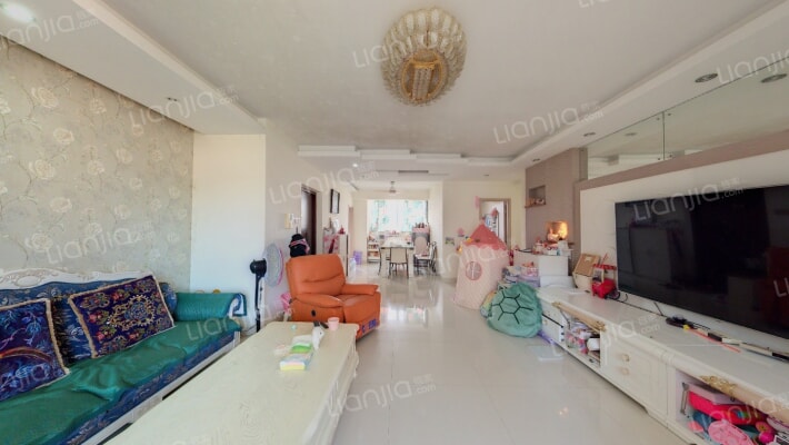 瑞丽花园二手房实景图