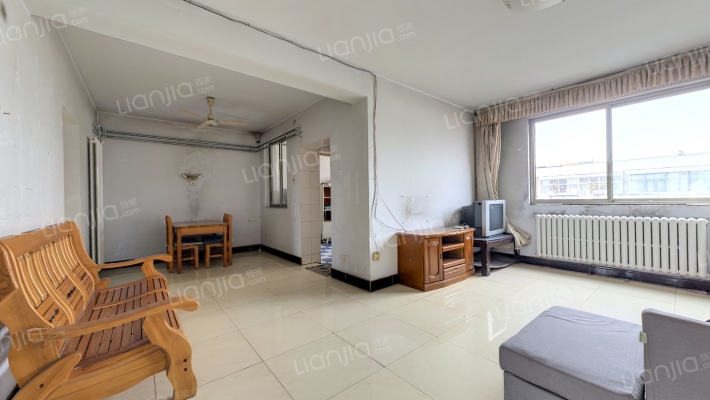 互助路26号院二手房实景图