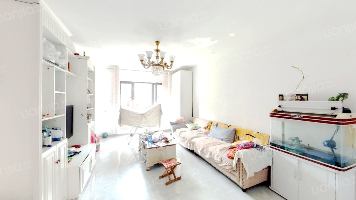 融创臻园二手房实景图