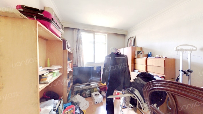 泰山里二手房实景图