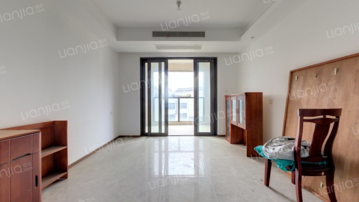 平澜府二手房实景图