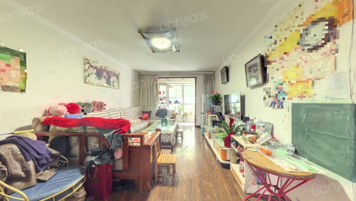 四月天小区二手房实景图