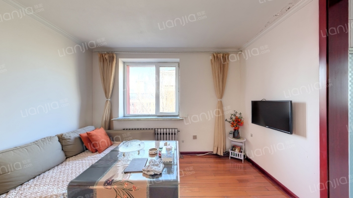 跃进小区二手房实景图