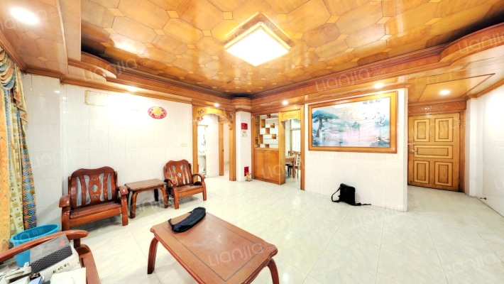 新埔苑二手房实景图