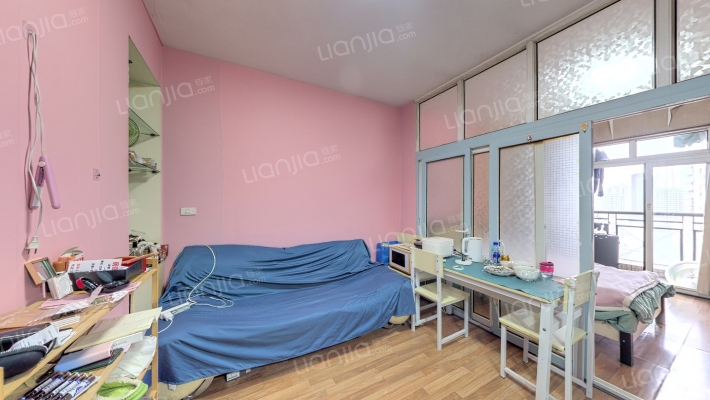 俊豪名居二手房实景图