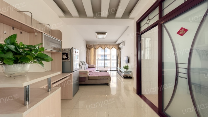 峰景左岸二手房实景图