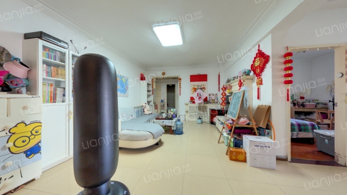 立新街家属楼二手房实景图