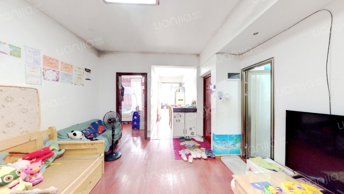 东兴苑小区二手房实景图