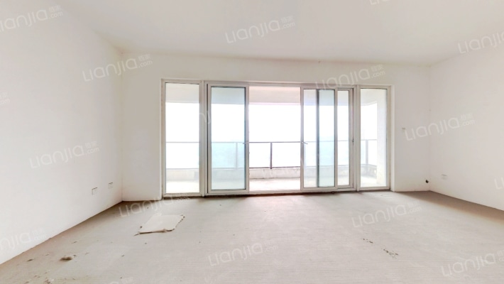 保利拉斐公馆二手房实景图