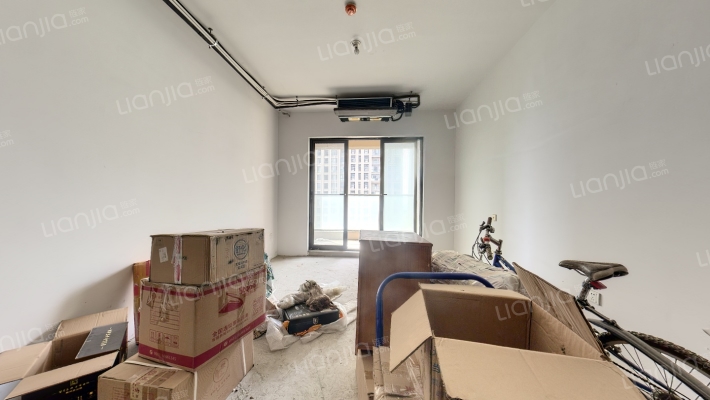 华润凯旋门一期二手房实景图