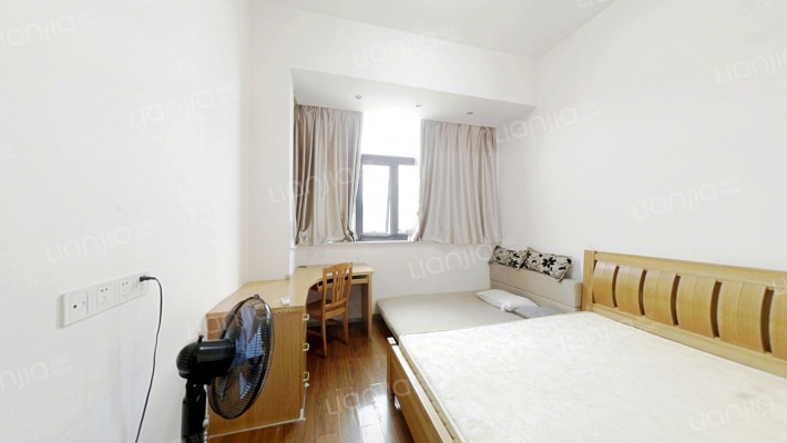 鼓楼广场二手房实景图