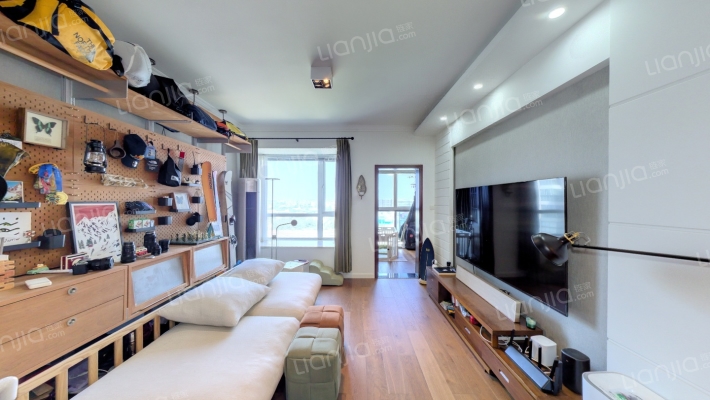 恩威玲珑南域二手房实景图