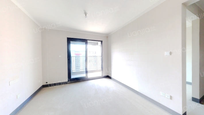 凯旋门二手房实景图