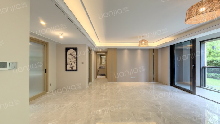 春月江澜湾二手房实景图