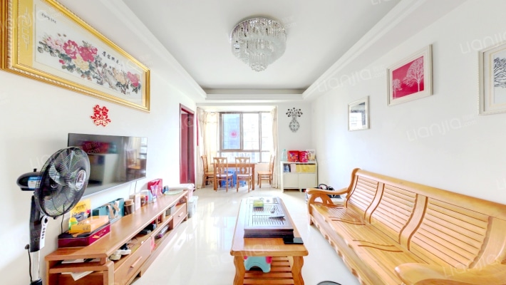 雅园二手房实景图