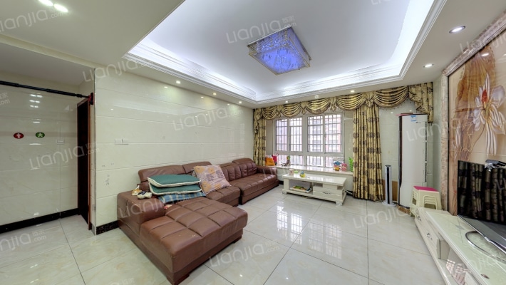 山水湾二手房实景图