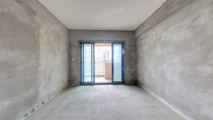 中国铁建香漫溪岸二手房实景图