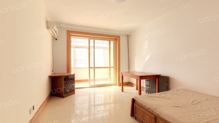 通世里二手房实景图