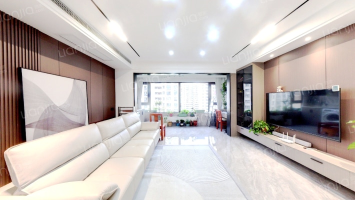 雍荣府C区二手房实景图