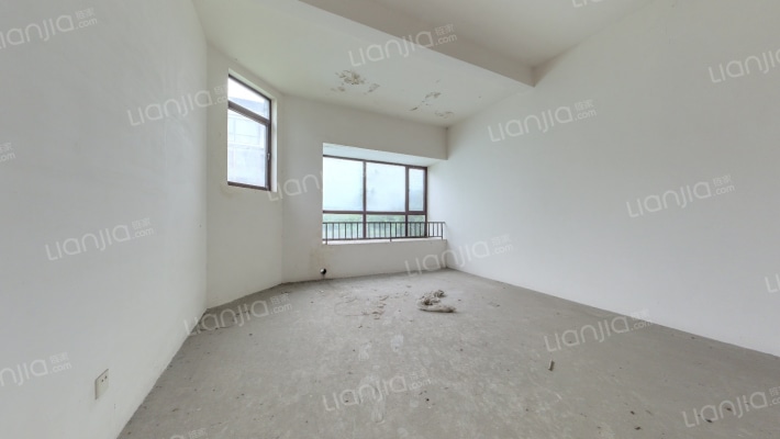 美泉纪二手房实景图