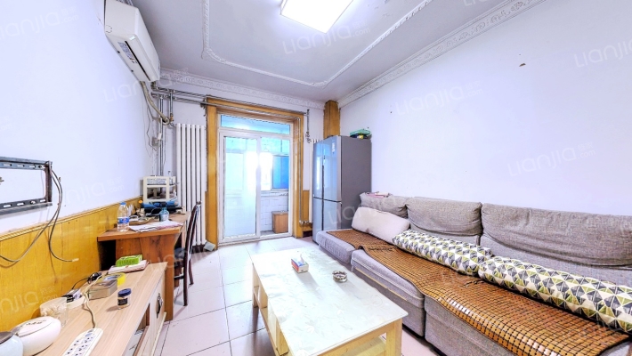 伏牛路156号院二手房实景图