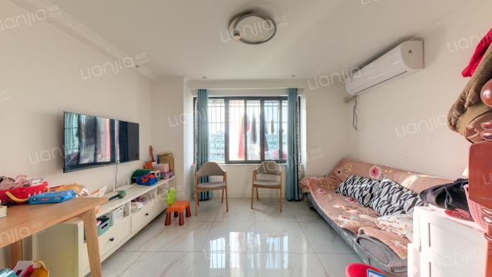 宝隆时代广场二手房实景图