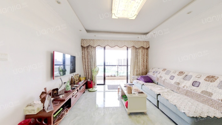 卓越东部蔚蓝海岸一期二手房实景图