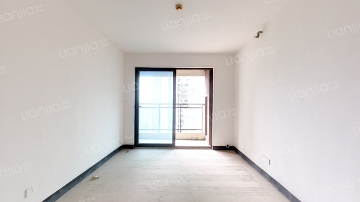 融景城臻苑二手房实景图