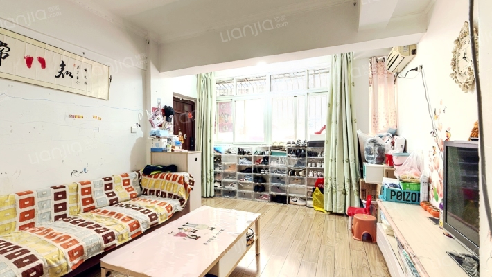 红钢城二手房实景图