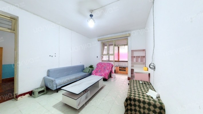 宅吉小区二手房实景图