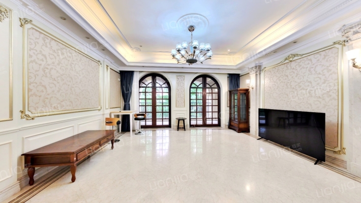 马德里洋房二手房实景图