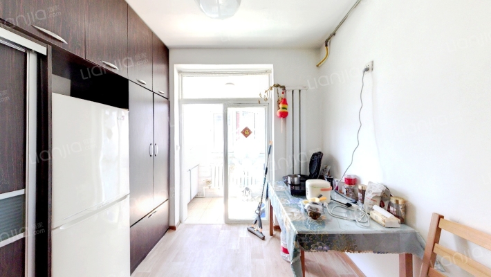 荆江西小区二手房实景图