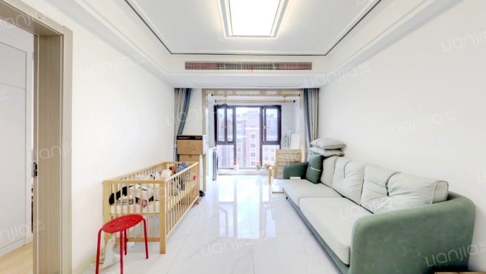 湖光晨樾二手房实景图