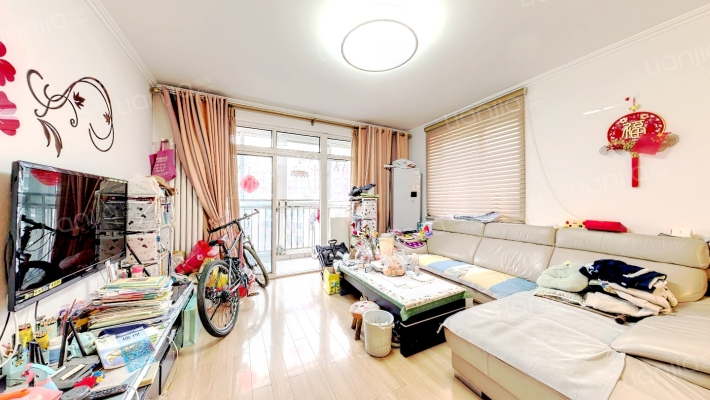 西韩新苑二手房实景图