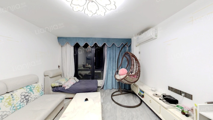 钱隆奥体城二手房实景图